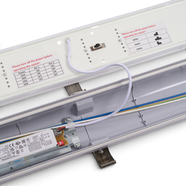 CRIUS IP65 Armatuur 35-60W CCT 3000K-4000K-5000K