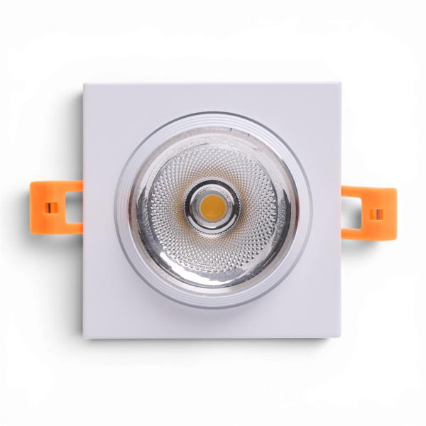 CRIUS_CR3043053_______U102 1 CRIUS Vierkant Spot 5W 3000k Wit inclusief driver Fase-dimmen