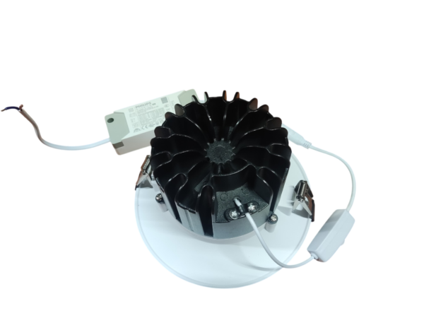 IMG_20260609_114144 CRIUS Downlight 24w CCT 3000/4000k Gatmaat 16cm Buitendiameter 19cm
