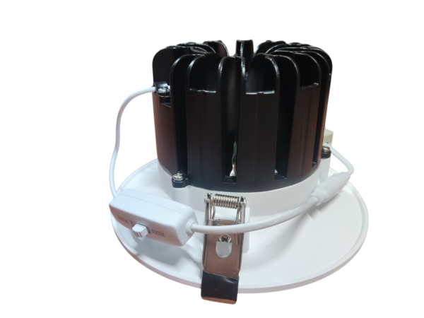 IMG_20260609_114221 CRIUS Downlight 24w CCT 3000/4000k Gatmaat 16cm Buitendiameter 19cm