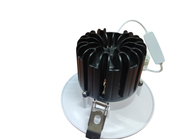 CRIUS Downlight 18w CCT 3000/4000k Gatmaat 13cm Buitendiameter 16cm