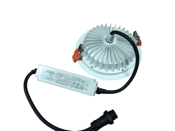 IMG_20260609_115206 CRIUS Downlight IP65 20w 4000k Gatmaat 17cm Buitendiameter 19cm