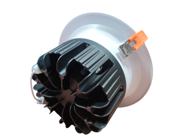 IMG_20260609_130006 Crius Downlight 32w 3000k/4000k Gatmaat 22,5cm Buitendiameter 25cm