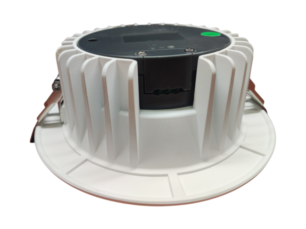 CRIUS downlight 12W 5000k met ingebouwde schemer en beweging sensor en geïntegreerde driver