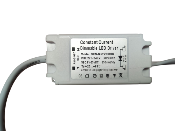 CRIUS Ronde Spot 5W 3000k Wit Verstelbaar inclusief driver Fase-dimmen
