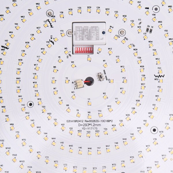 CRIUS Plafonnière met Sensor 12-24W CCT 3000K-4000K IP44